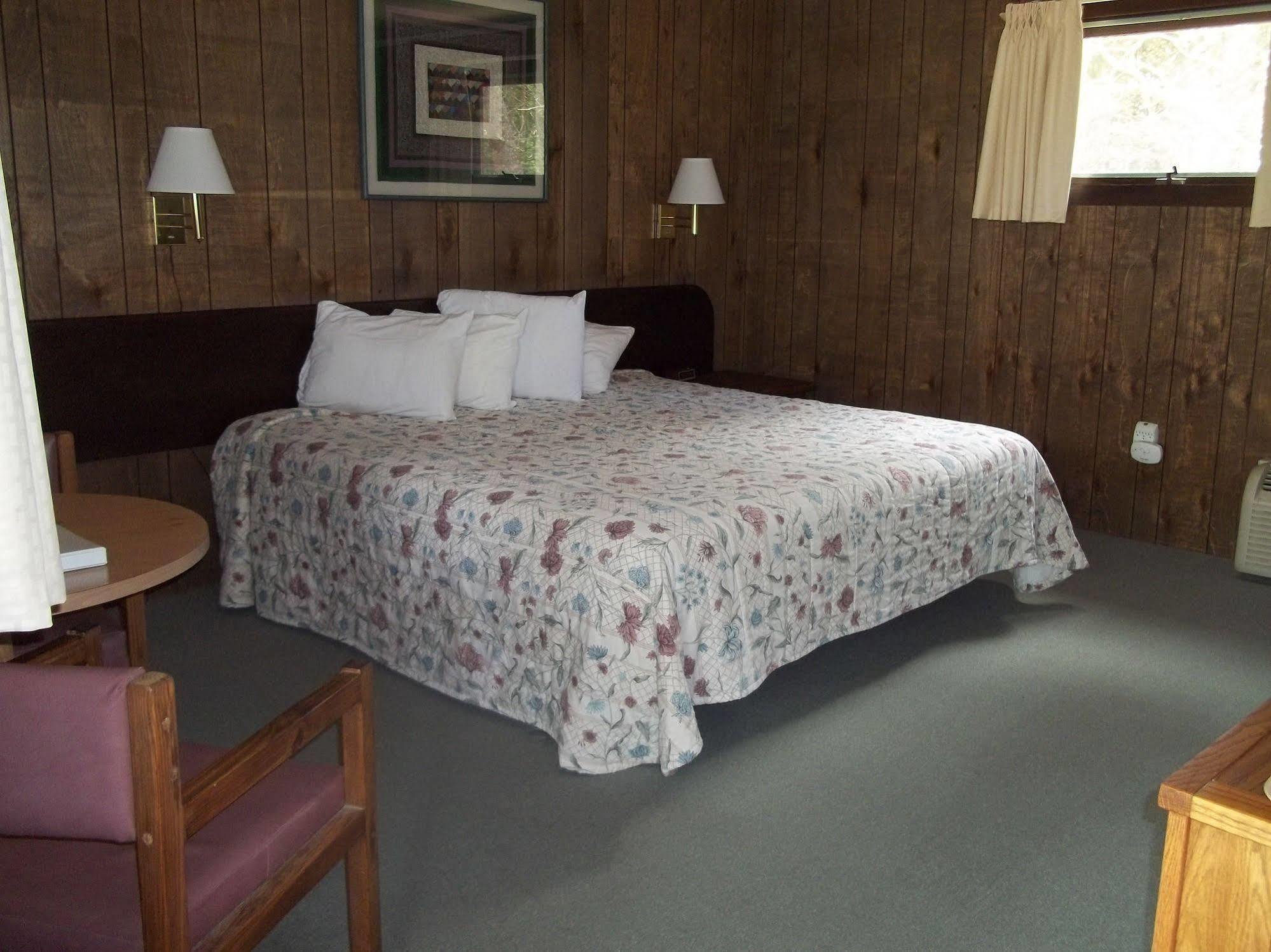 Wiscasset Woods Lodge Eksteriør bilde